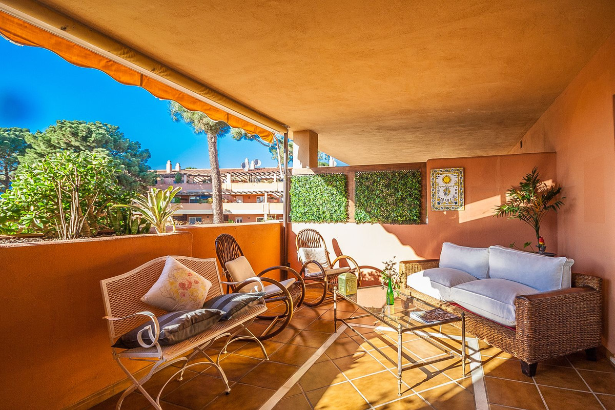 2 Bed Apartment for sale in Elviria Costa Del Sol, Málaga, Spain