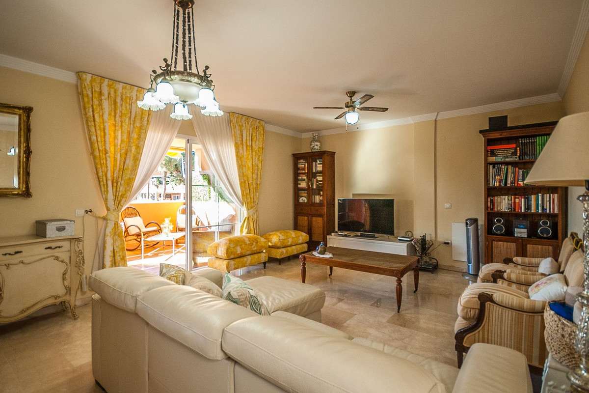 2 Bed Apartment for sale in Elviria Costa Del Sol, Málaga, Spain