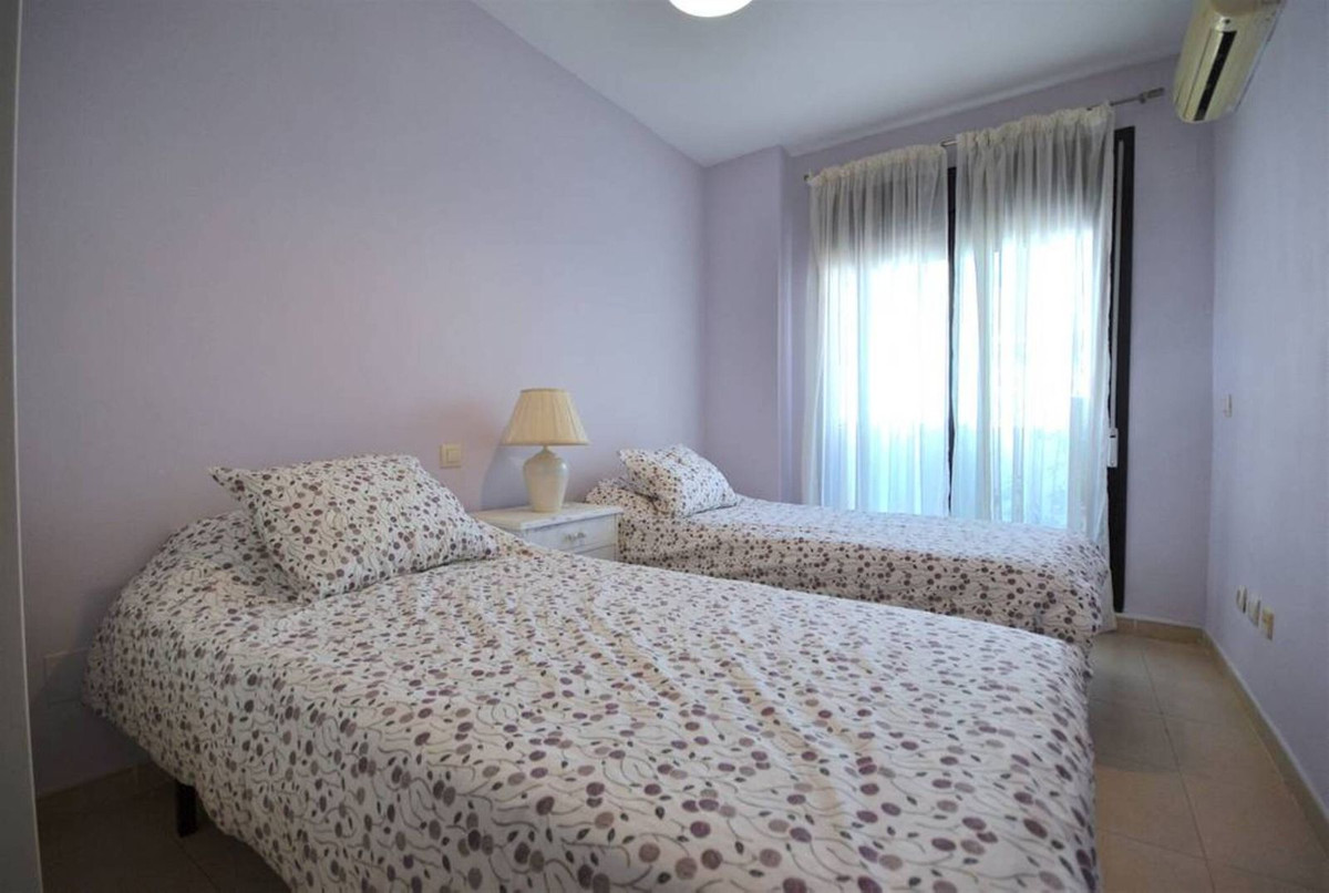 3 Bed Apartment for sale in Aloha Costa Del Sol, Málaga, Spain