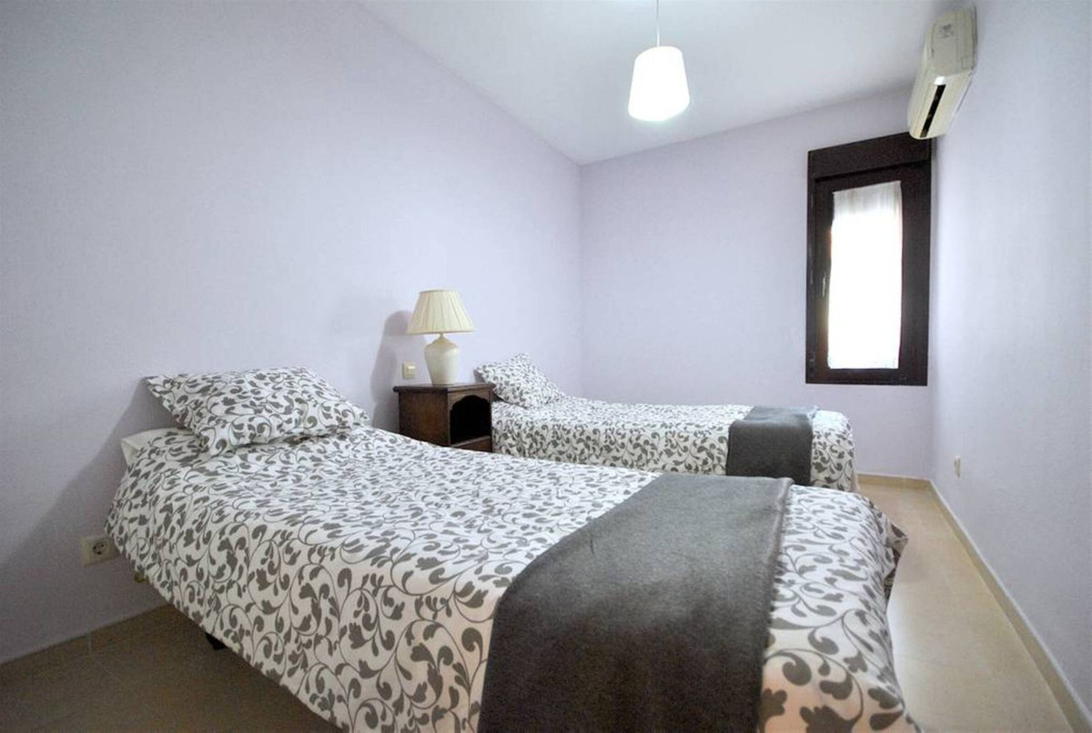3 Bed Apartment for sale in Aloha Costa Del Sol, Málaga, Spain