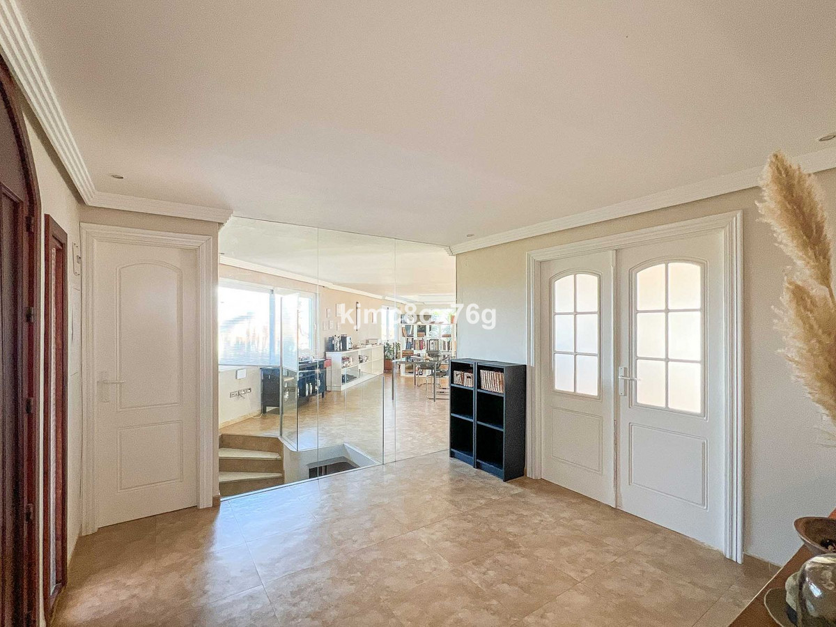 Se vende Villa - Chalet de 7 dormitorios en Costa Del Sol, Málaga, España