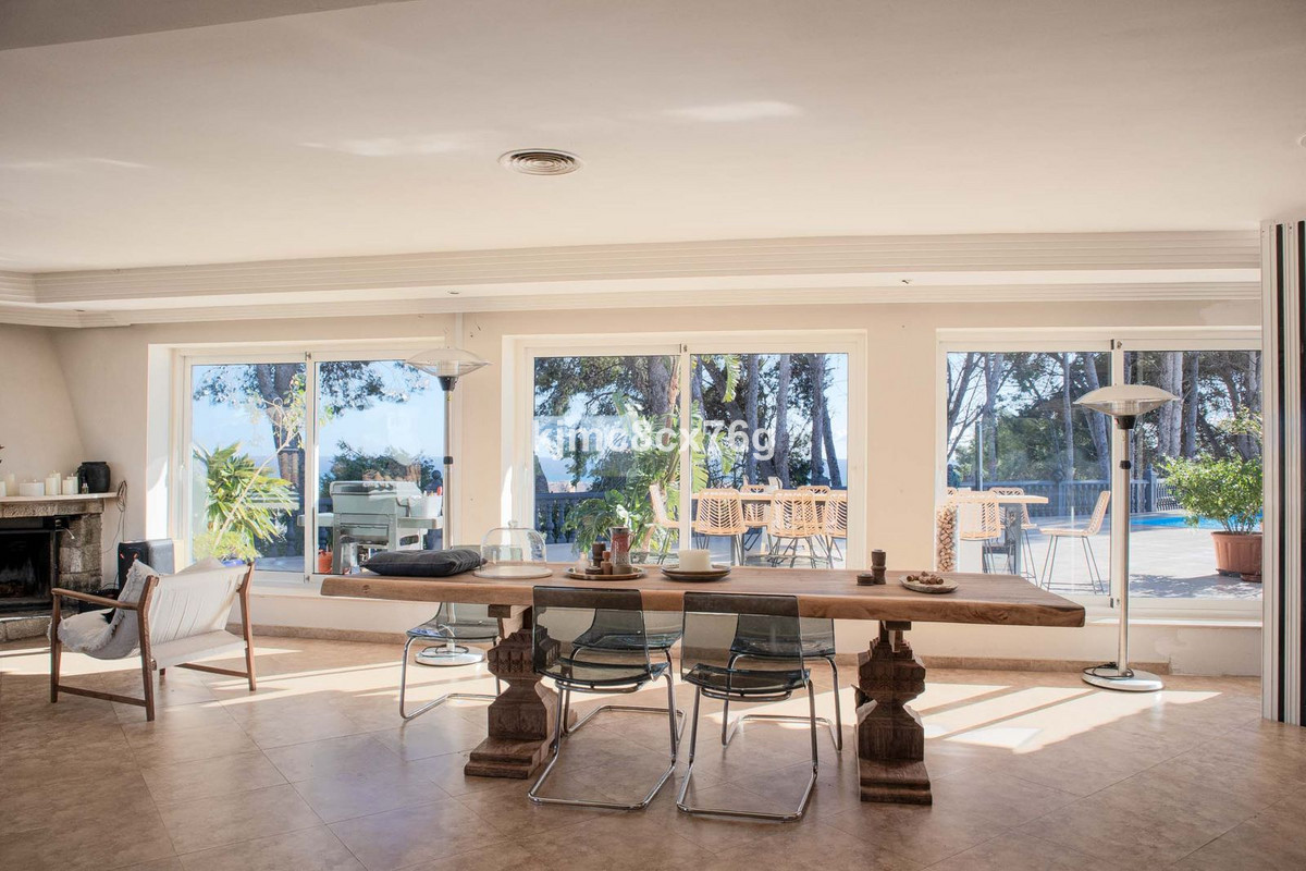 Se vende Villa - Chalet de 7 dormitorios en Costa Del Sol, Málaga, España