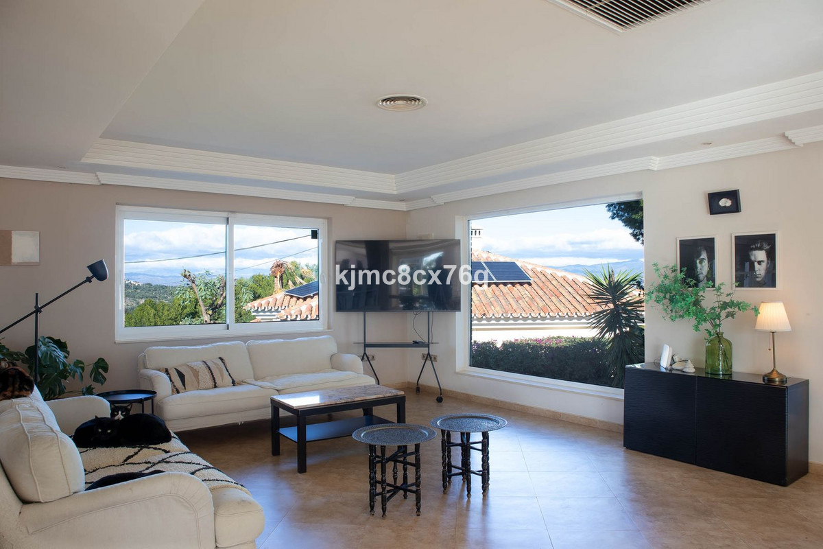 Se vende Villa - Chalet de 7 dormitorios en Costa Del Sol, Málaga, España