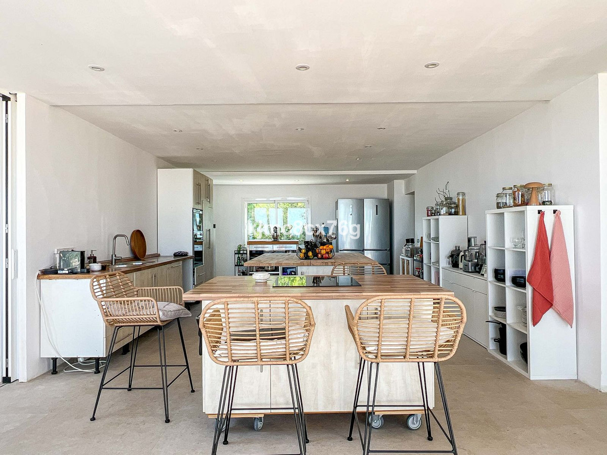 Se vende Villa - Chalet de 7 dormitorios en Costa Del Sol, Málaga, España