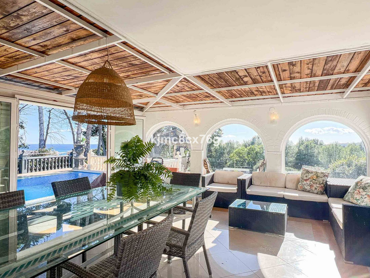 Se vende Villa - Chalet de 7 dormitorios en Costa Del Sol, Málaga, España