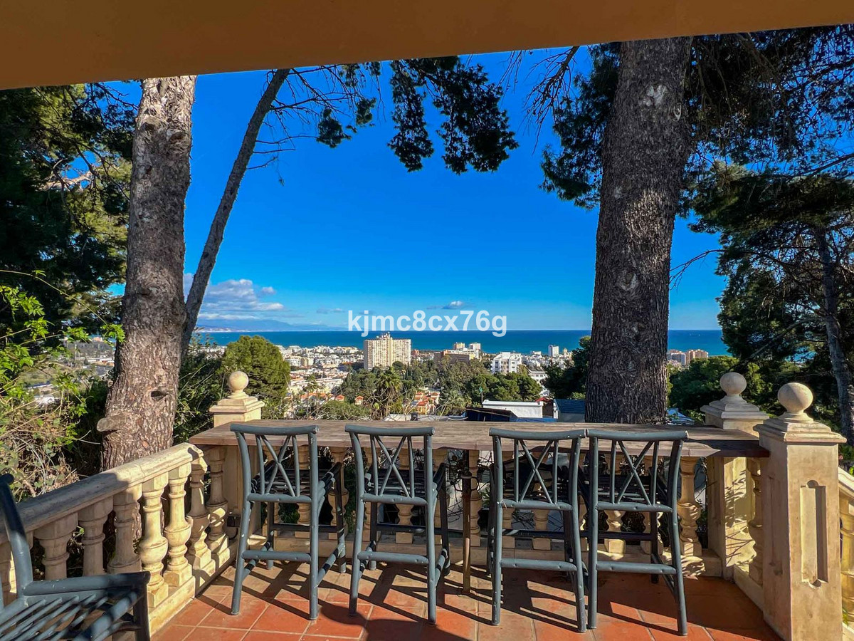 Se vende Villa - Chalet de 7 dormitorios en Costa Del Sol, Málaga, España