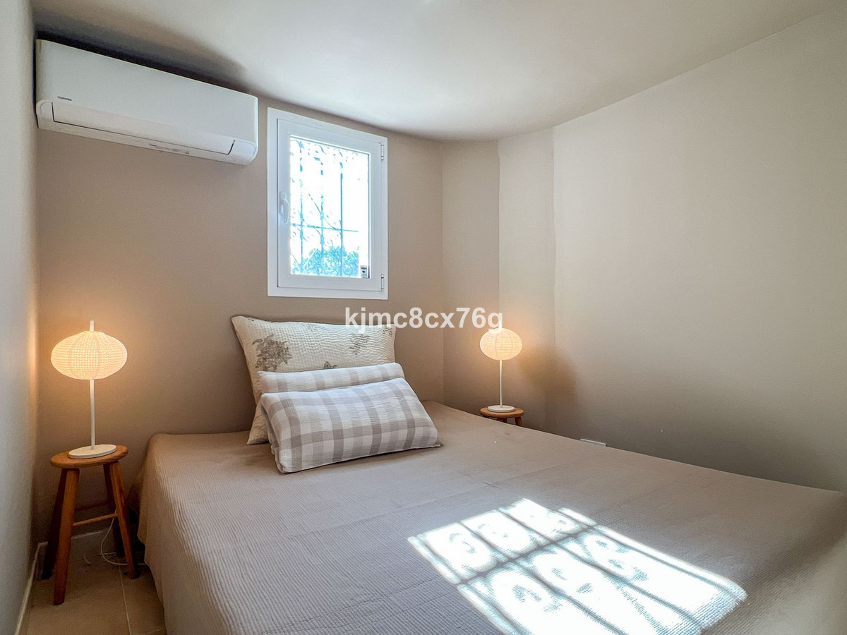 Se vende Villa - Chalet de 7 dormitorios en Costa Del Sol, Málaga, España