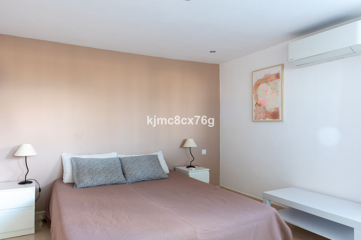 Se vende Villa - Chalet de 7 dormitorios en Costa Del Sol, Málaga, España