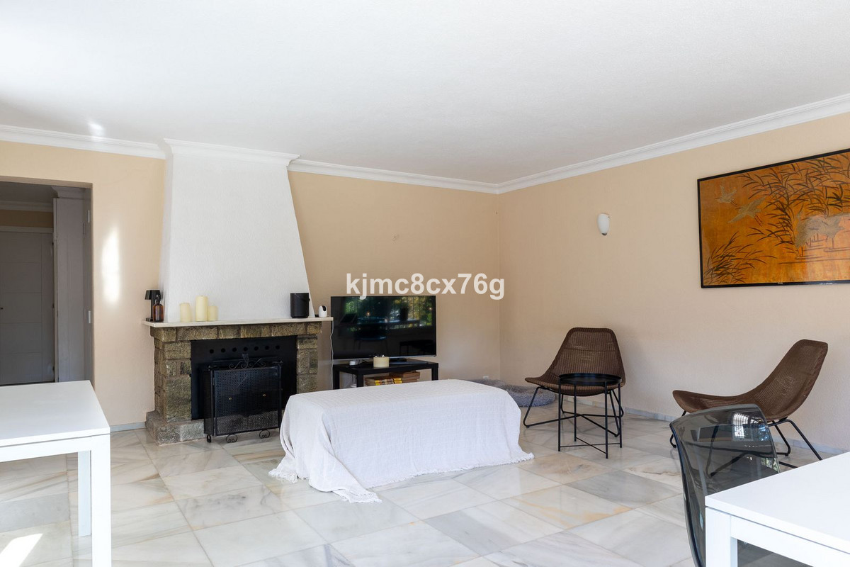 Se vende Villa - Chalet de 7 dormitorios en Costa Del Sol, Málaga, España