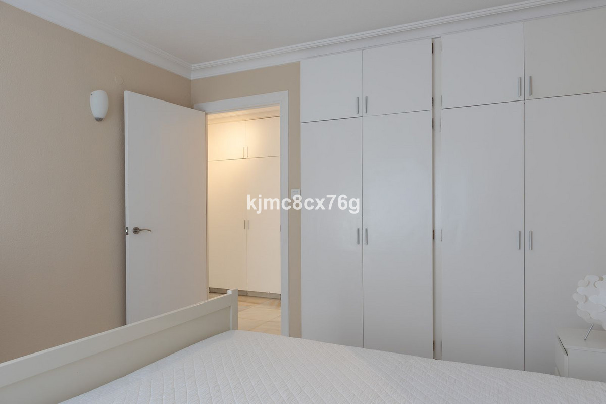 Se vende Villa - Chalet de 7 dormitorios en Costa Del Sol, Málaga, España