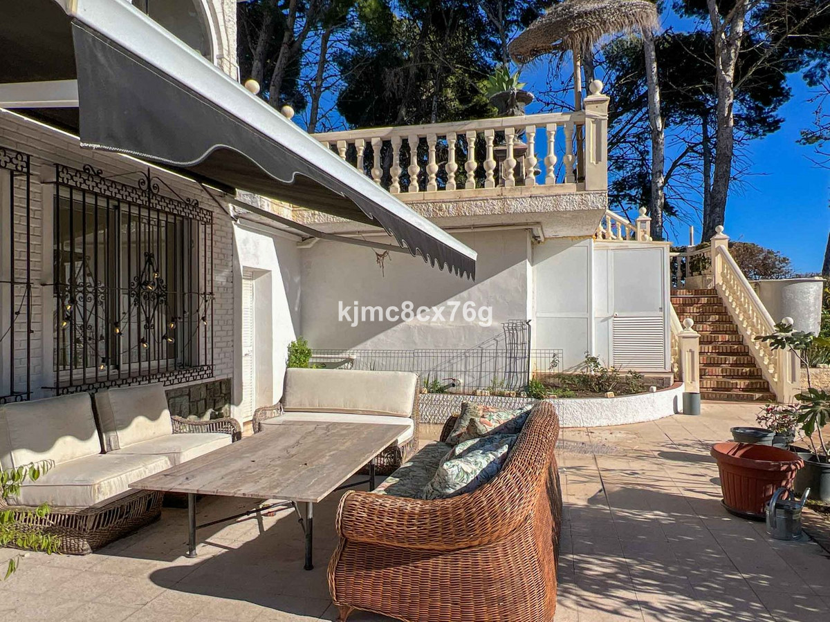 Se vende Villa - Chalet de 7 dormitorios en Costa Del Sol, Málaga, España