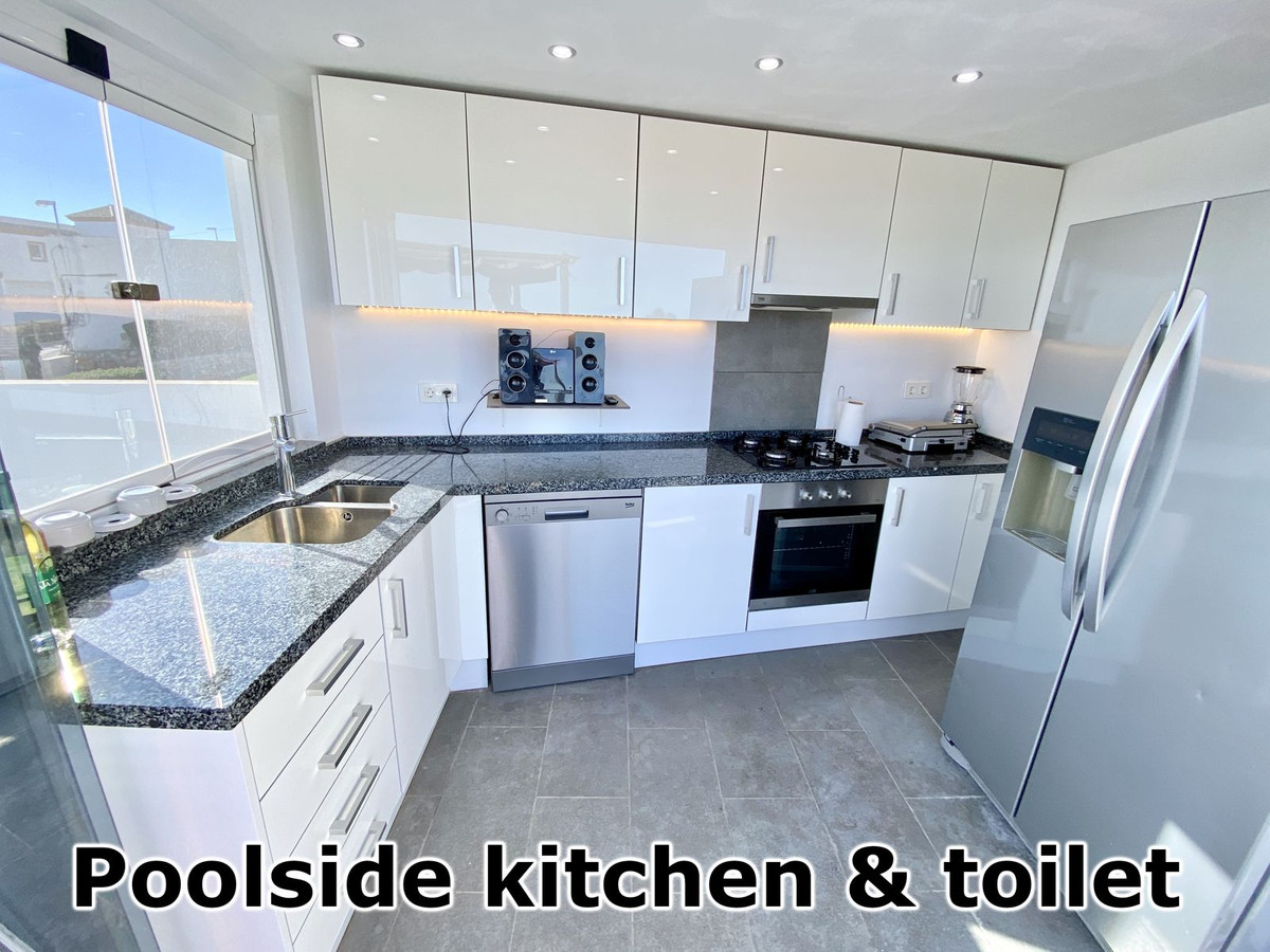 6 Bed Townhouse for sale in Benalmadena Pueblo Costa Del Sol, Málaga, Spain