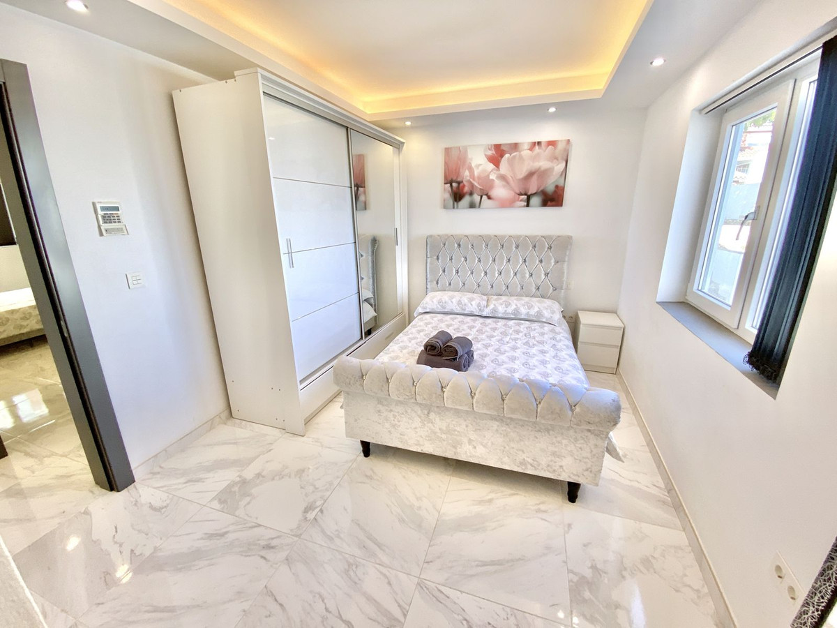 6 Bed Townhouse for sale in Benalmadena Pueblo Costa Del Sol, Málaga, Spain