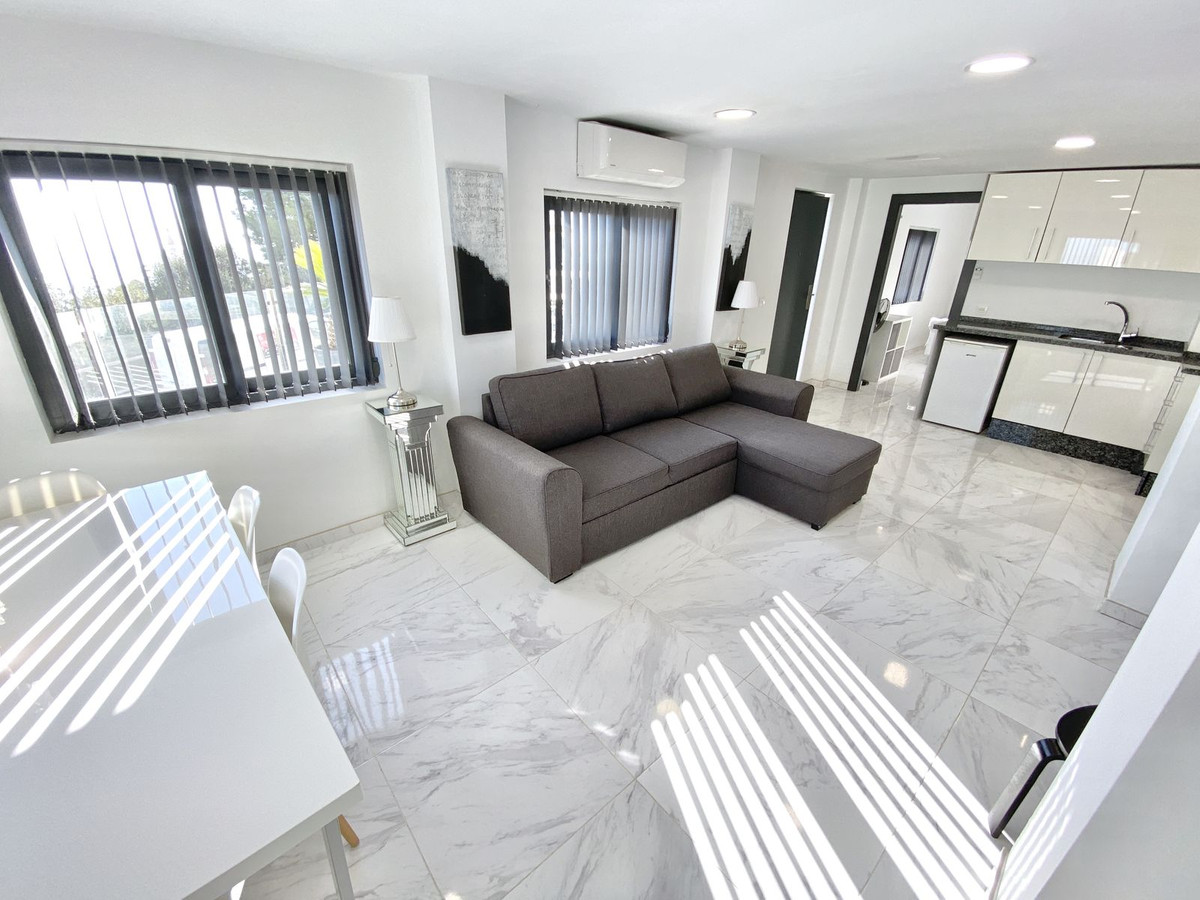6 Bed Townhouse for sale in Benalmadena Pueblo Costa Del Sol, Málaga, Spain