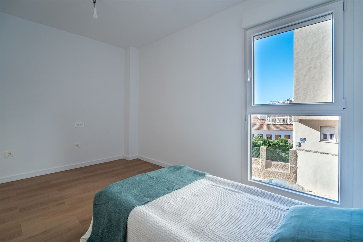 Se vende Apartamento Planta Media de 3 dormitorios en Málaga Ciudad, Málaga, España