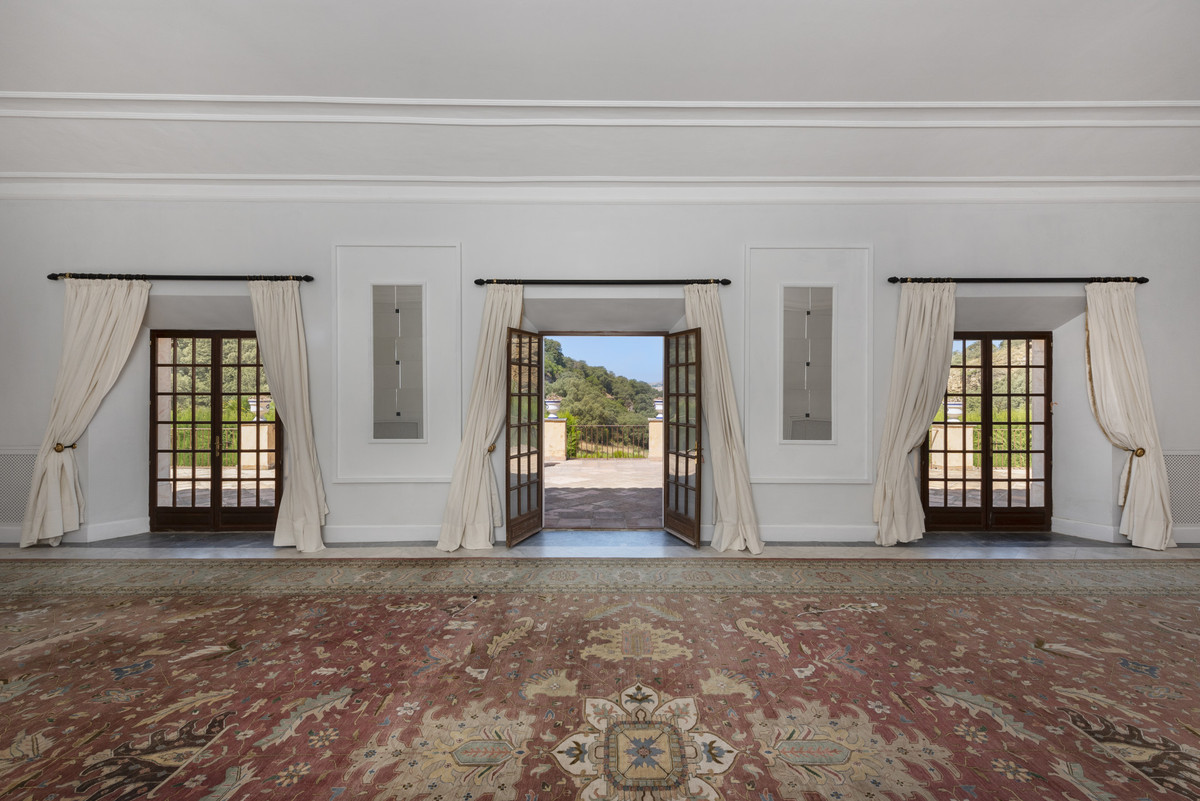 Se vende Finca - Cortijo de 6 dormitorios en Costa Del Sol, Málaga, España