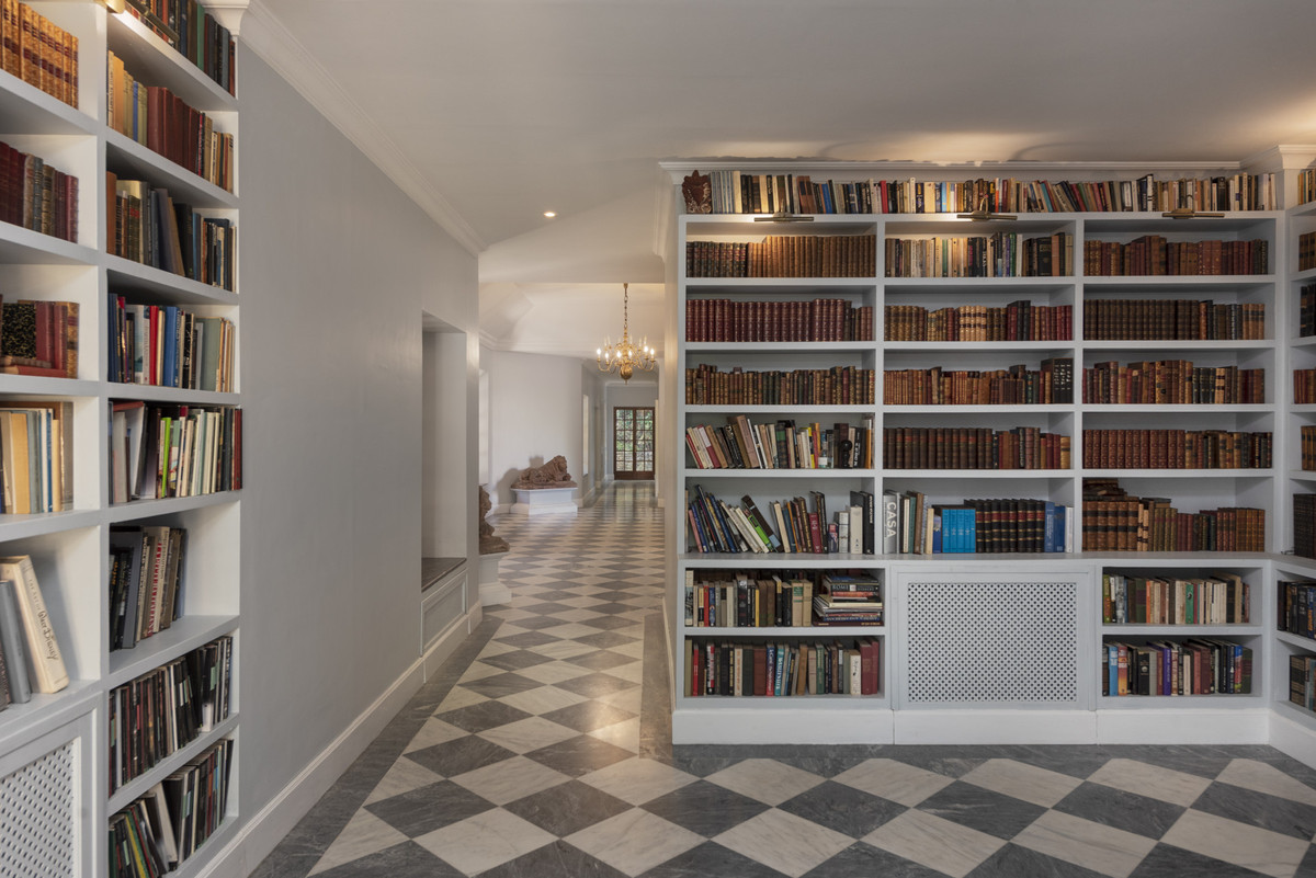 Se vende Finca - Cortijo de 6 dormitorios en Costa Del Sol, Málaga, España