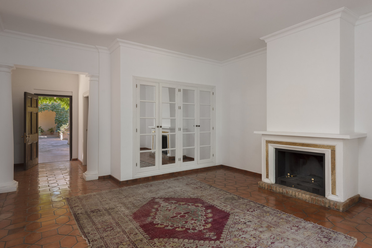 Se vende Finca - Cortijo de 6 dormitorios en Costa Del Sol, Málaga, España