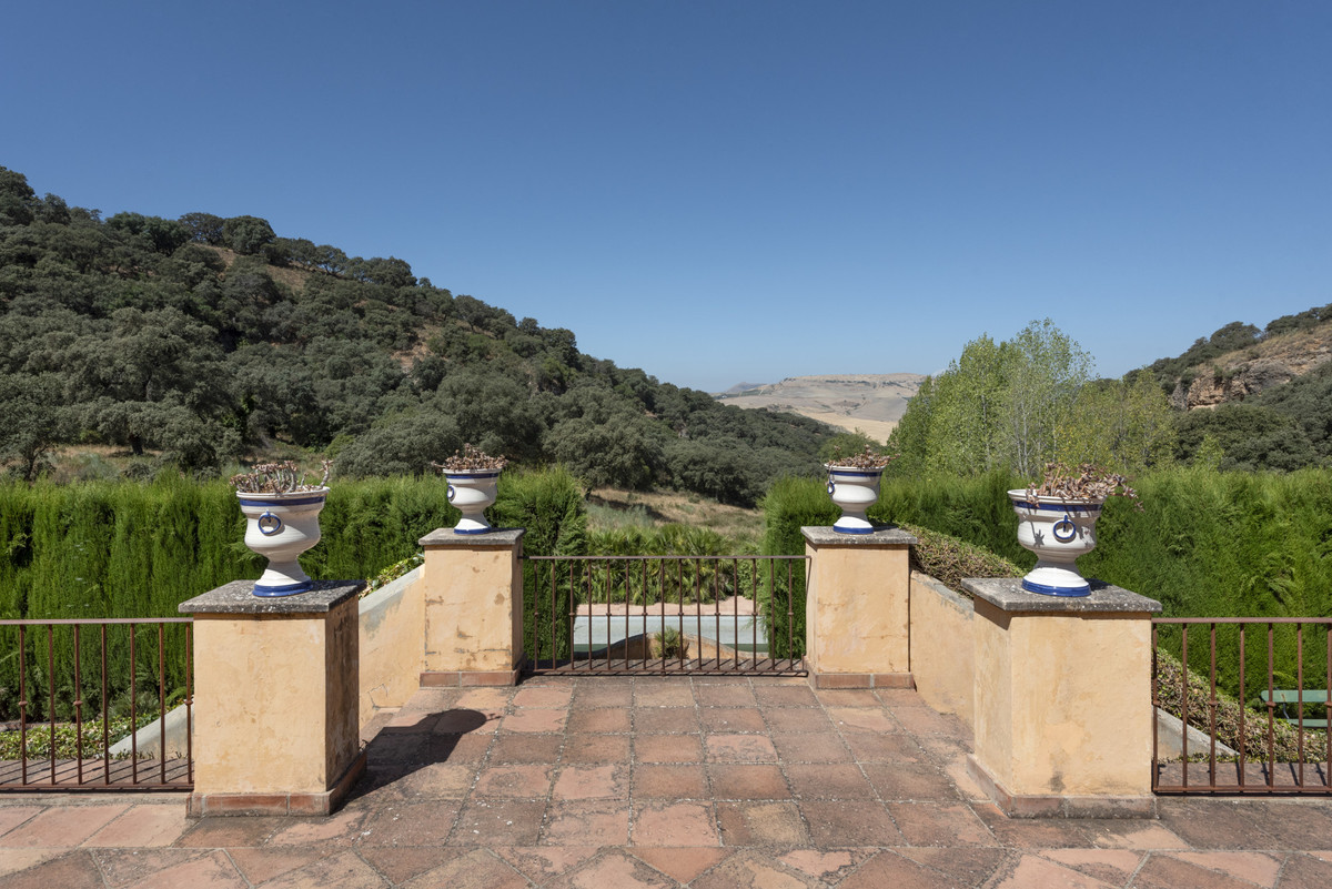 Se vende Finca - Cortijo de 6 dormitorios en Costa Del Sol, Málaga, España