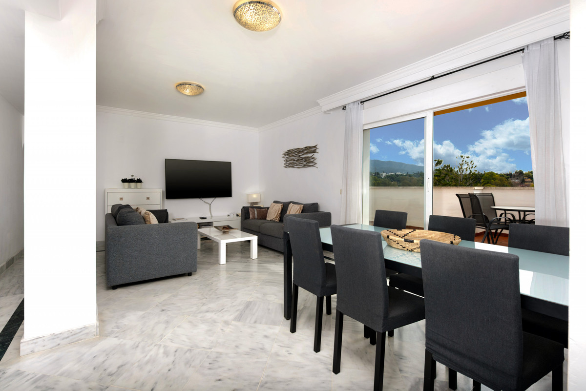 2 Bed Apartment for sale in Nueva Andalucía Costa Del Sol, Málaga, Spain