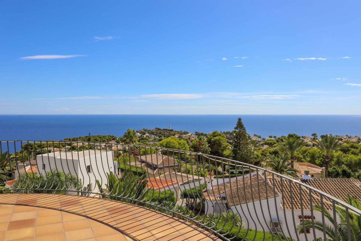 5 Bed Townhouse for sale in Javea Costa Blanca, Alicante, Spain