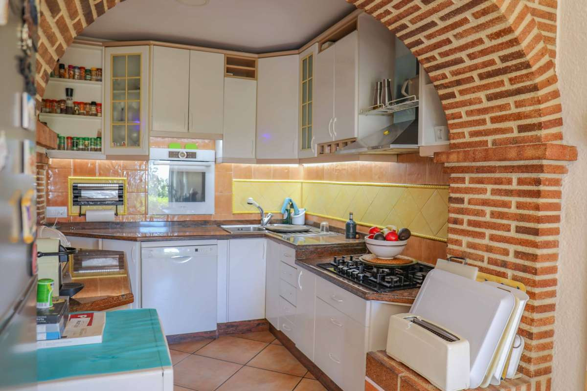 5 Bed Townhouse for sale in Javea Costa Blanca, Alicante, Spain