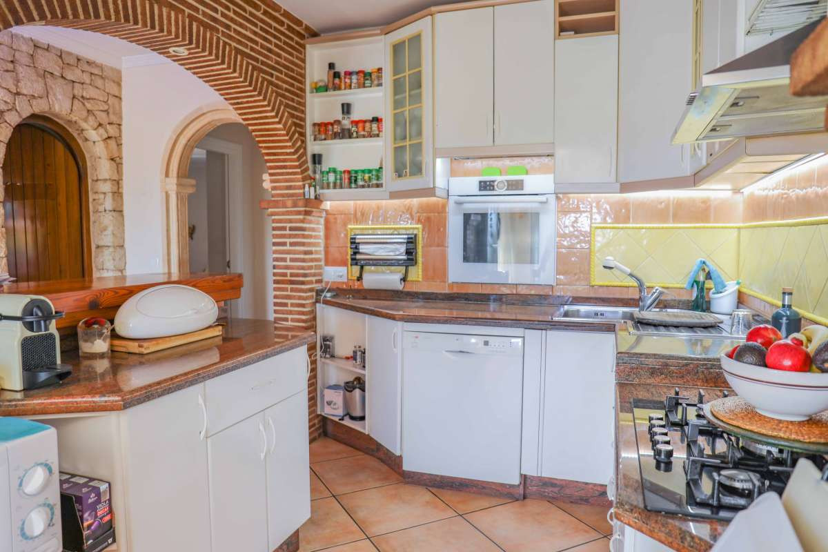 5 Bed Townhouse for sale in Javea Costa Blanca, Alicante, Spain
