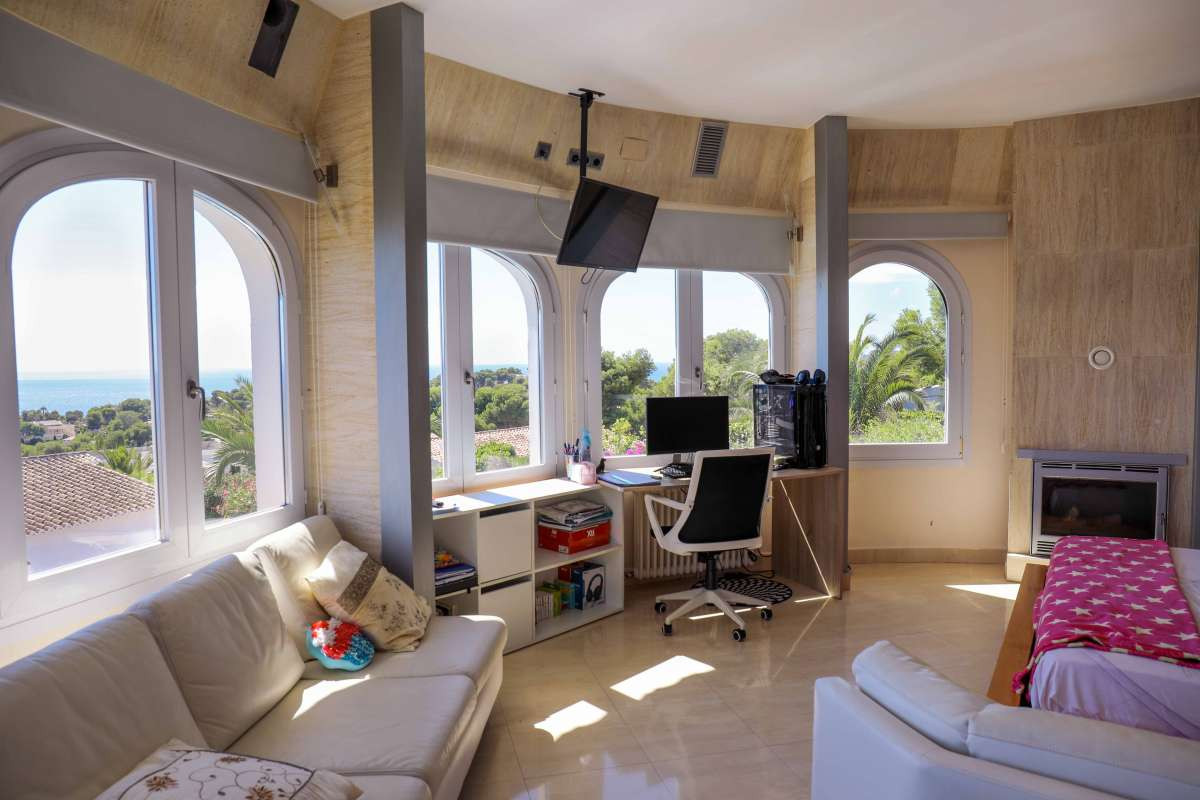 5 Bed Townhouse for sale in Javea Costa Blanca, Alicante, Spain