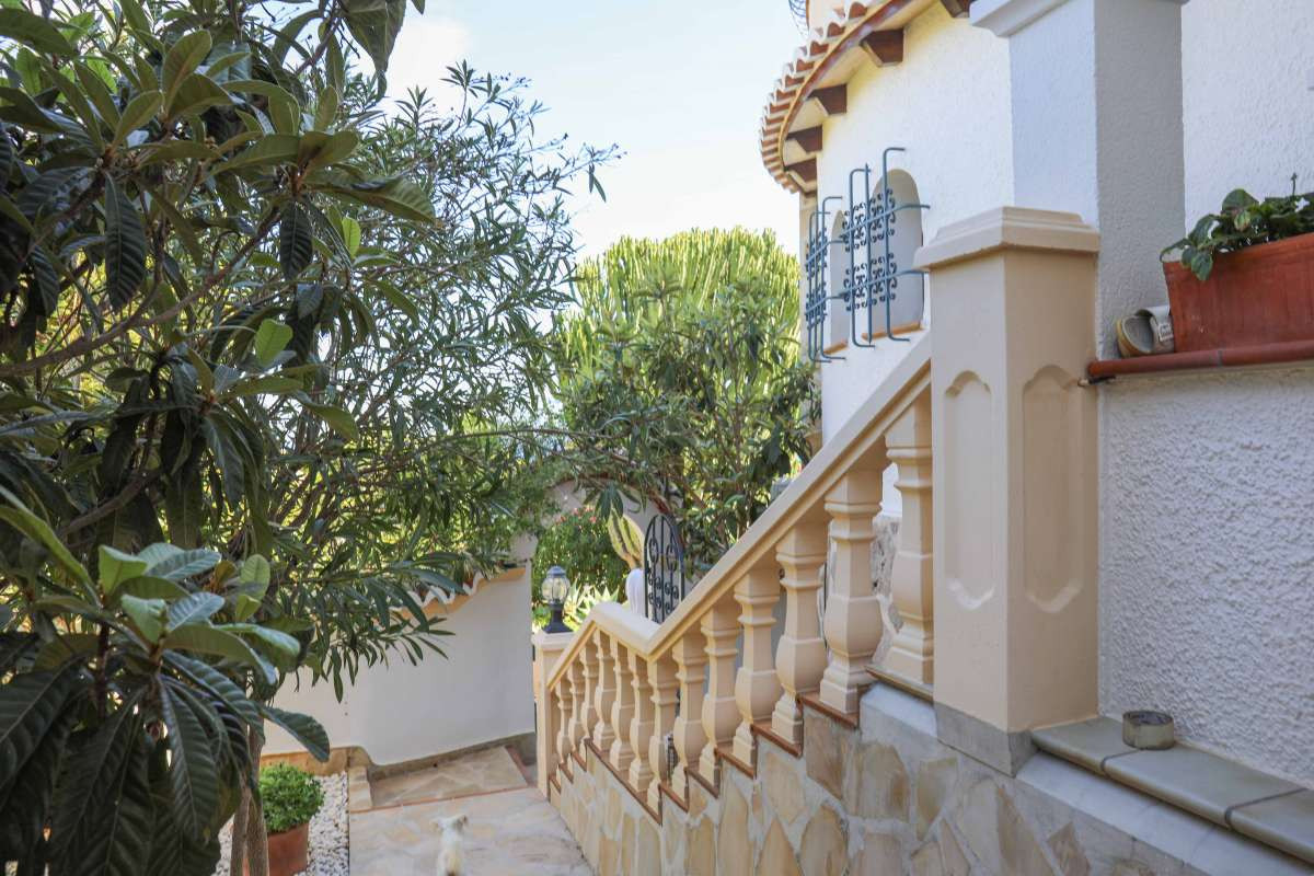 5 Bed Townhouse for sale in Javea Costa Blanca, Alicante, Spain