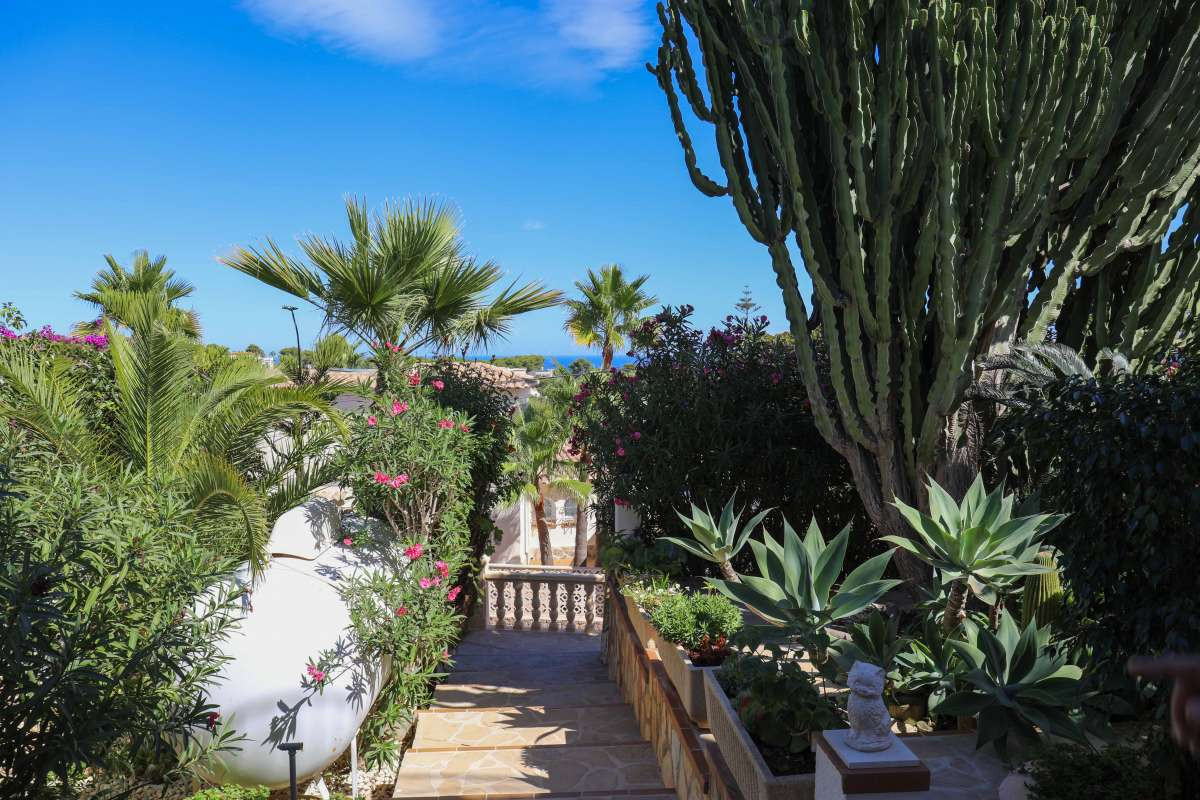 5 Bed Townhouse for sale in Javea Costa Blanca, Alicante, Spain