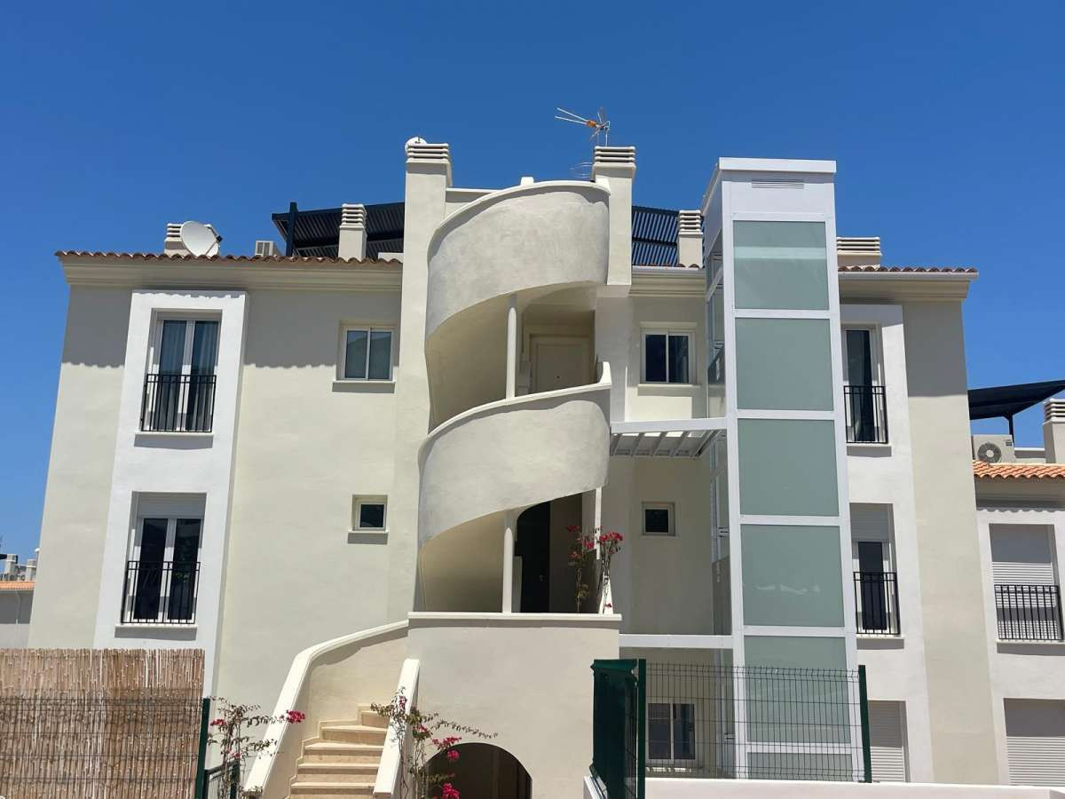 Se vende Ático de 2 dormitorios en Costa Blanca, Alicante, España