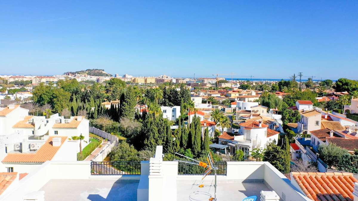 Se vende Ático de 2 dormitorios en Costa Blanca, Alicante, España