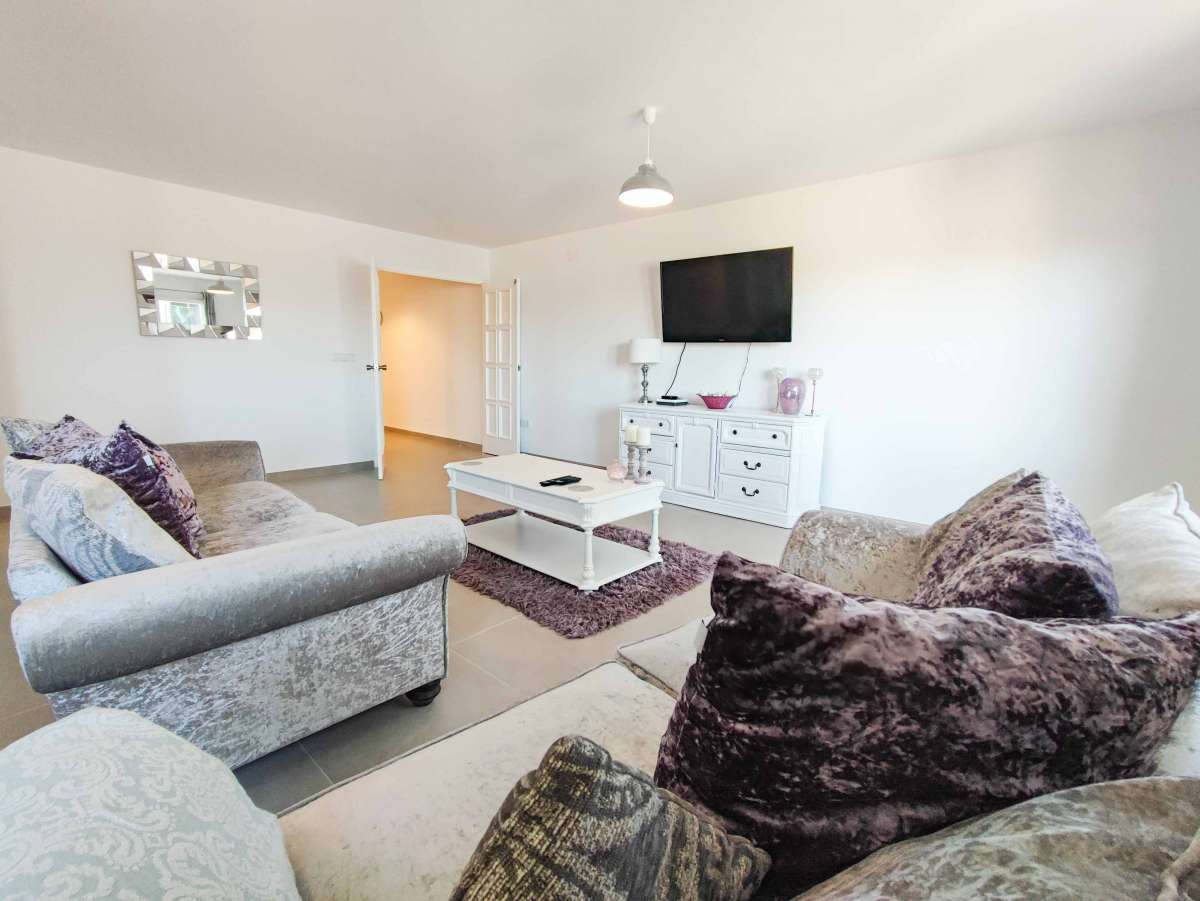 Se vende Apartamento Planta Media de 3 dormitorios en Costa Blanca, Alicante, España