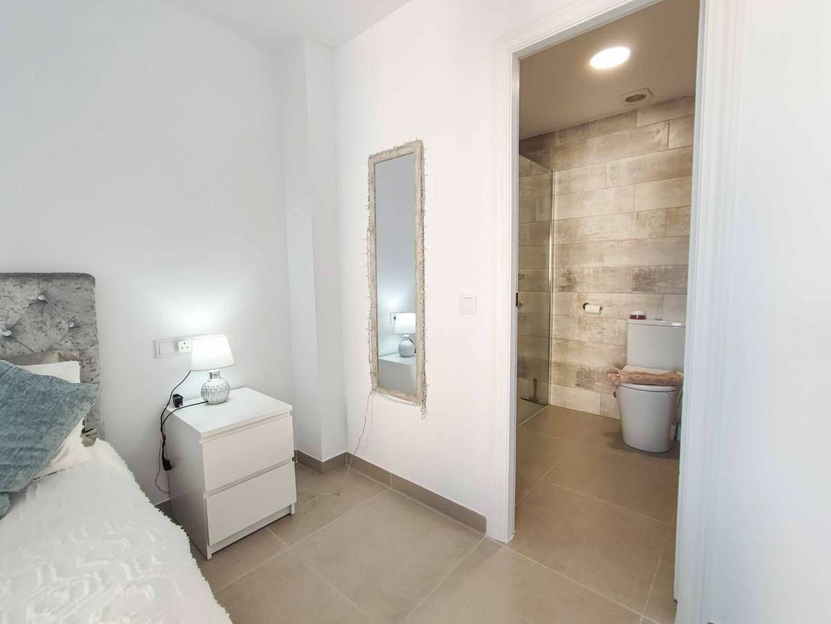 Se vende Apartamento Planta Media de 3 dormitorios en Costa Blanca, Alicante, España