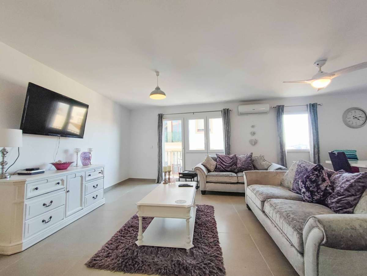 Se vende Apartamento Planta Media de 3 dormitorios en Costa Blanca, Alicante, España