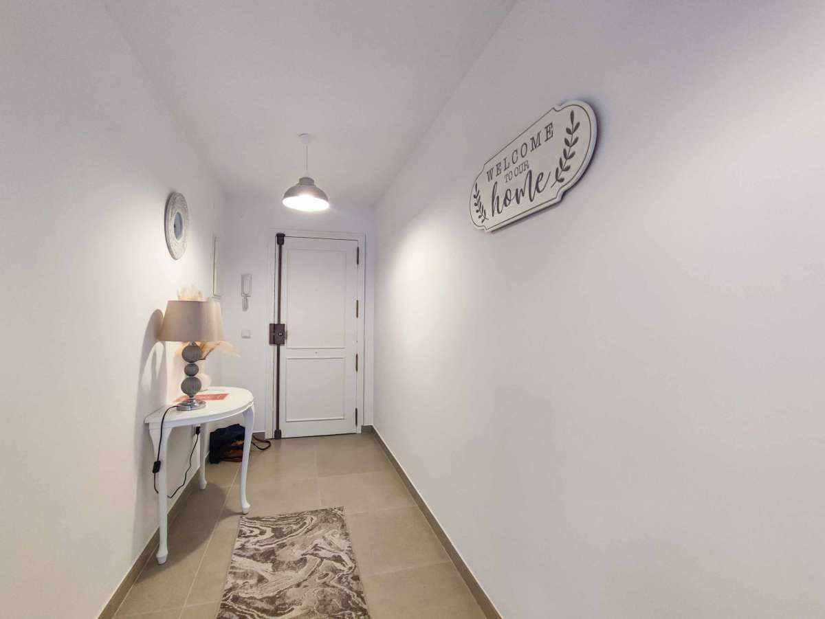 Se vende Apartamento Planta Media de 3 dormitorios en Costa Blanca, Alicante, España