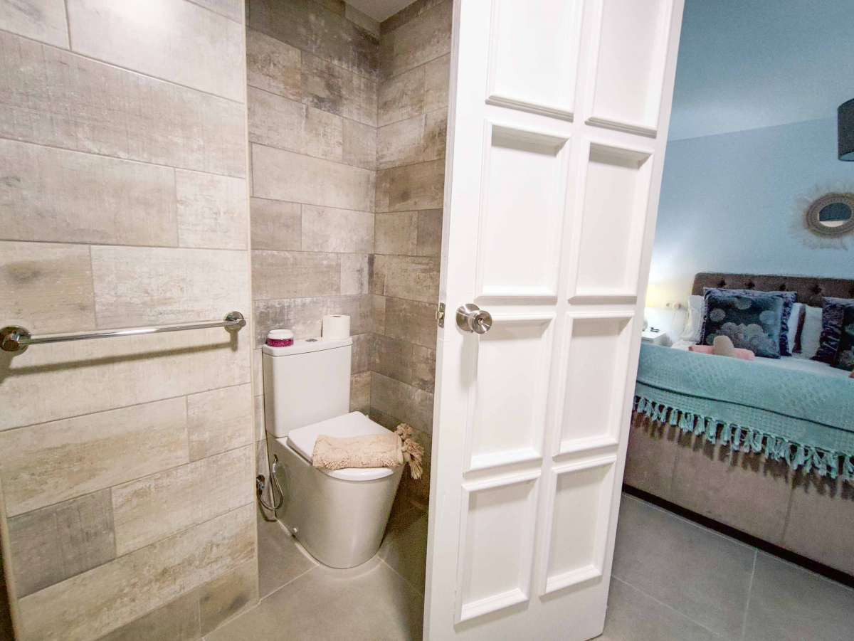 Se vende Apartamento Planta Media de 3 dormitorios en Costa Blanca, Alicante, España