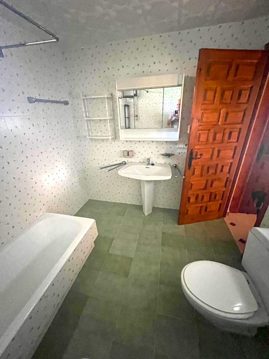 4 Bed Townhouse for sale in Calpe Costa Blanca, Alicante, Spain