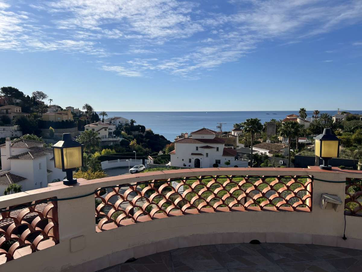 4 Bed Townhouse for sale in Calpe Costa Blanca, Alicante, Spain