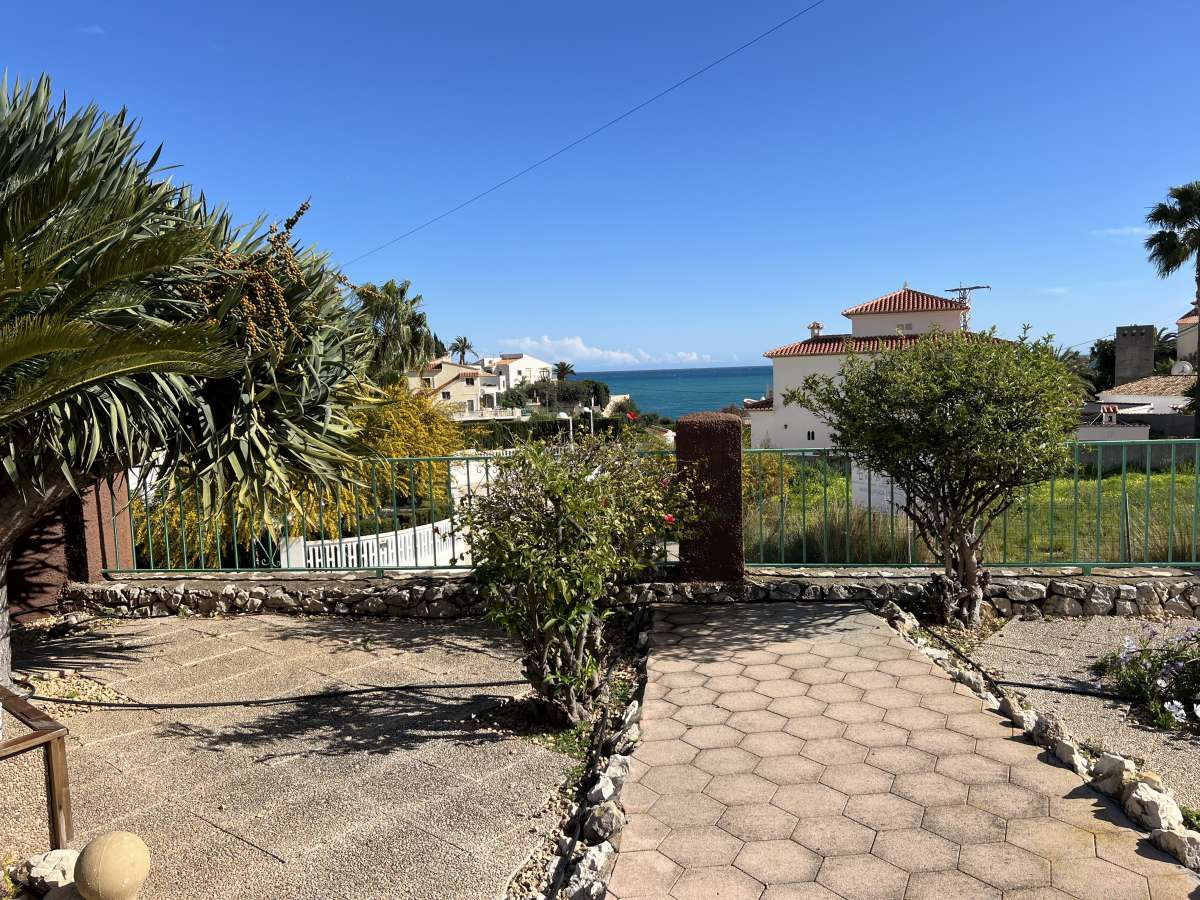 4 Bed Townhouse for sale in Calpe Costa Blanca, Alicante, Spain