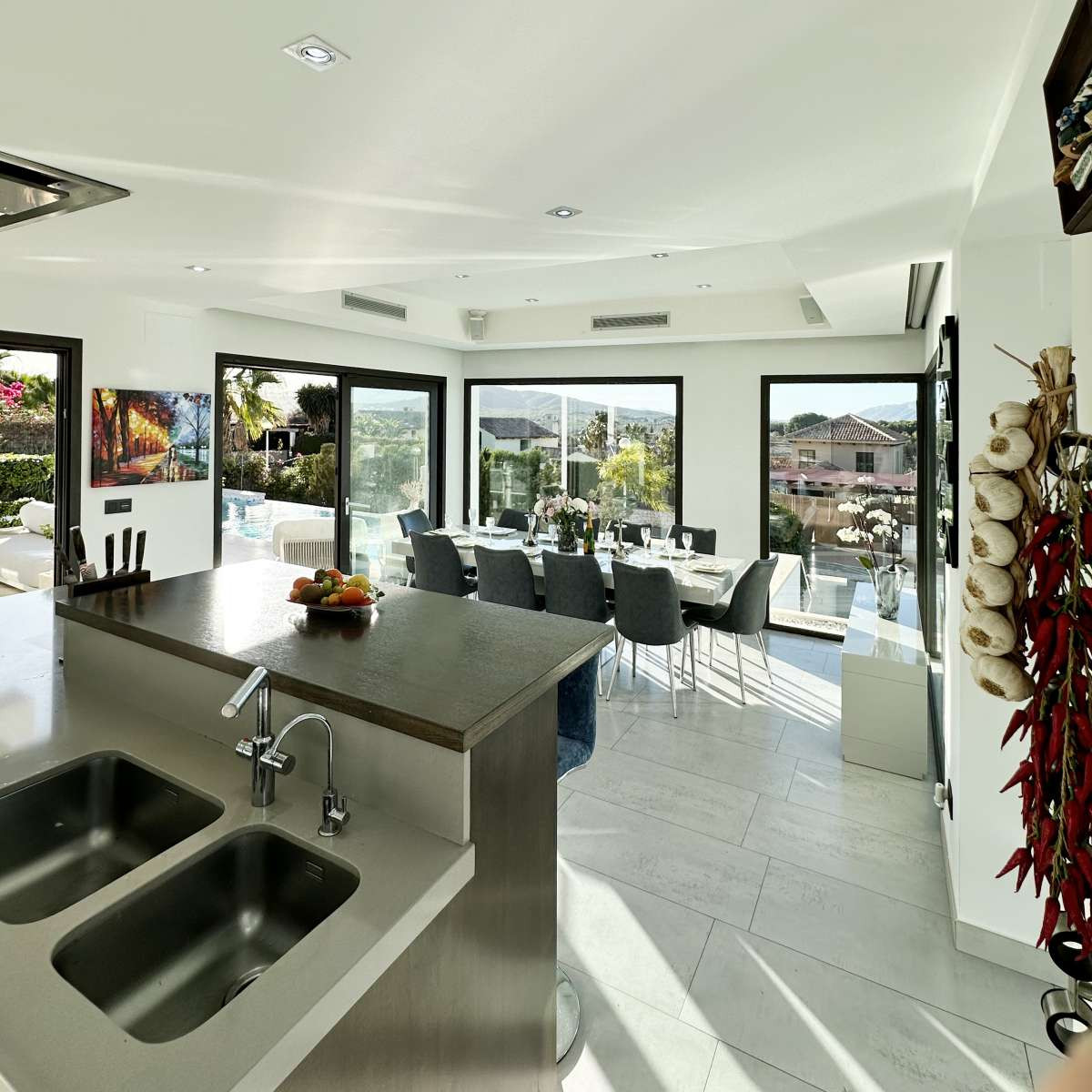 5 Bed Townhouse for sale in Javea Costa Blanca, Alicante, Spain