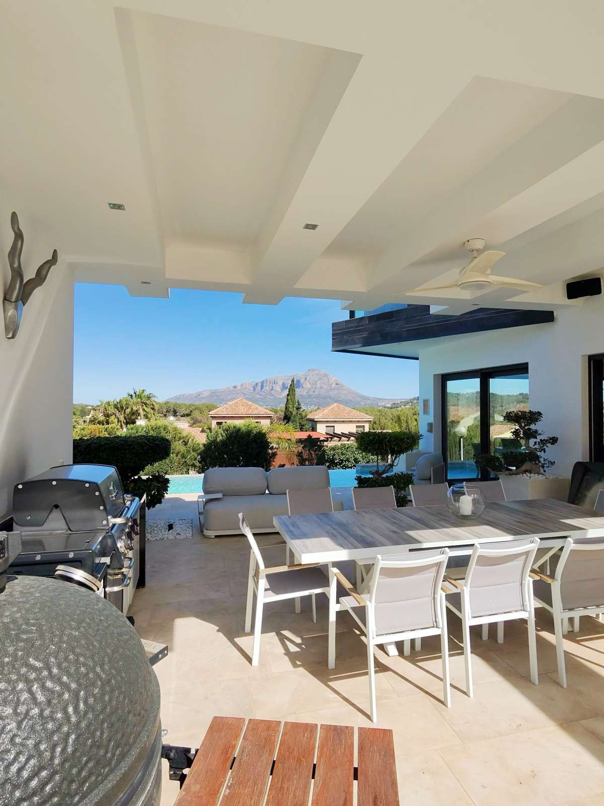 5 Bed Townhouse for sale in Javea Costa Blanca, Alicante, Spain