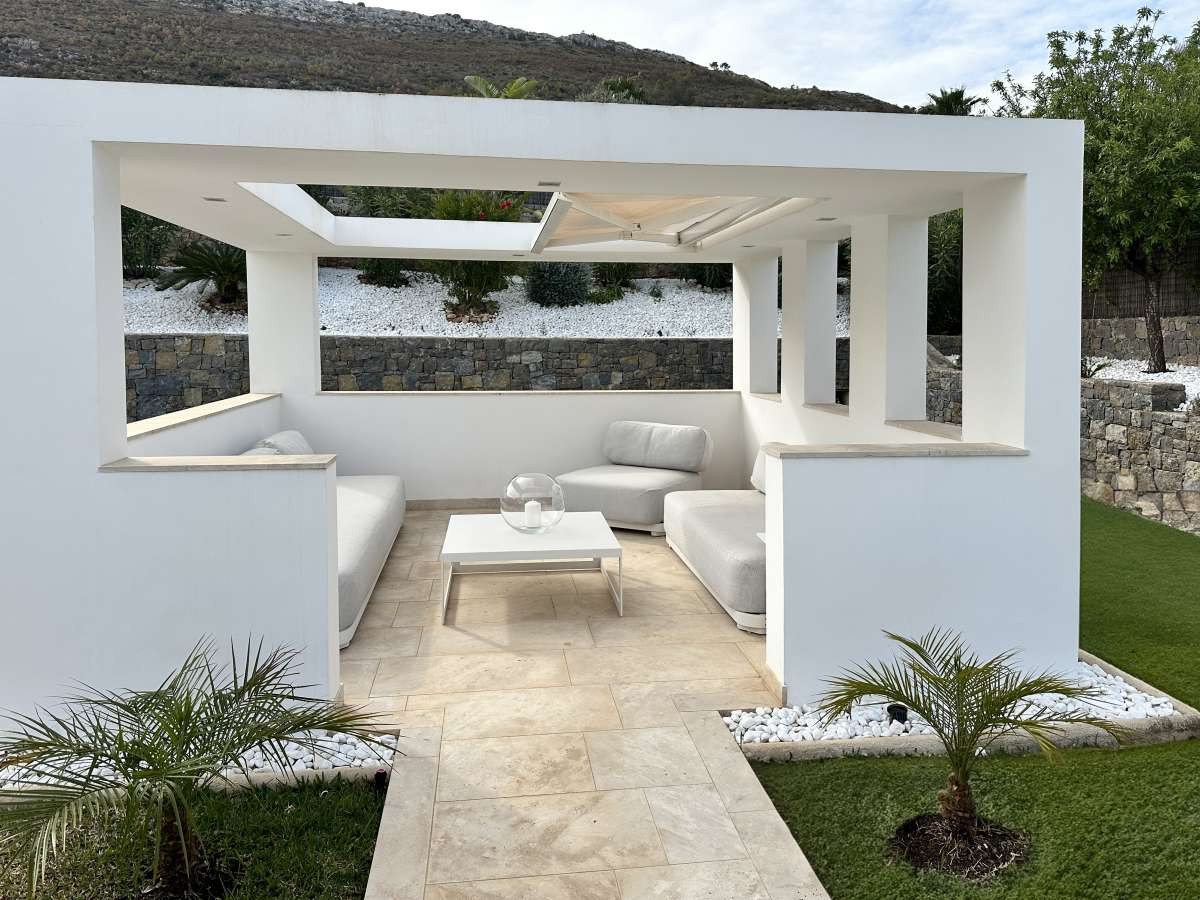 5 Bed Townhouse for sale in Javea Costa Blanca, Alicante, Spain