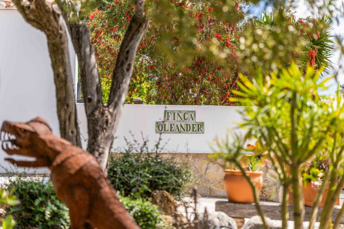 4 Bed Townhouse for sale in Murla Costa Blanca, Alicante, Spain