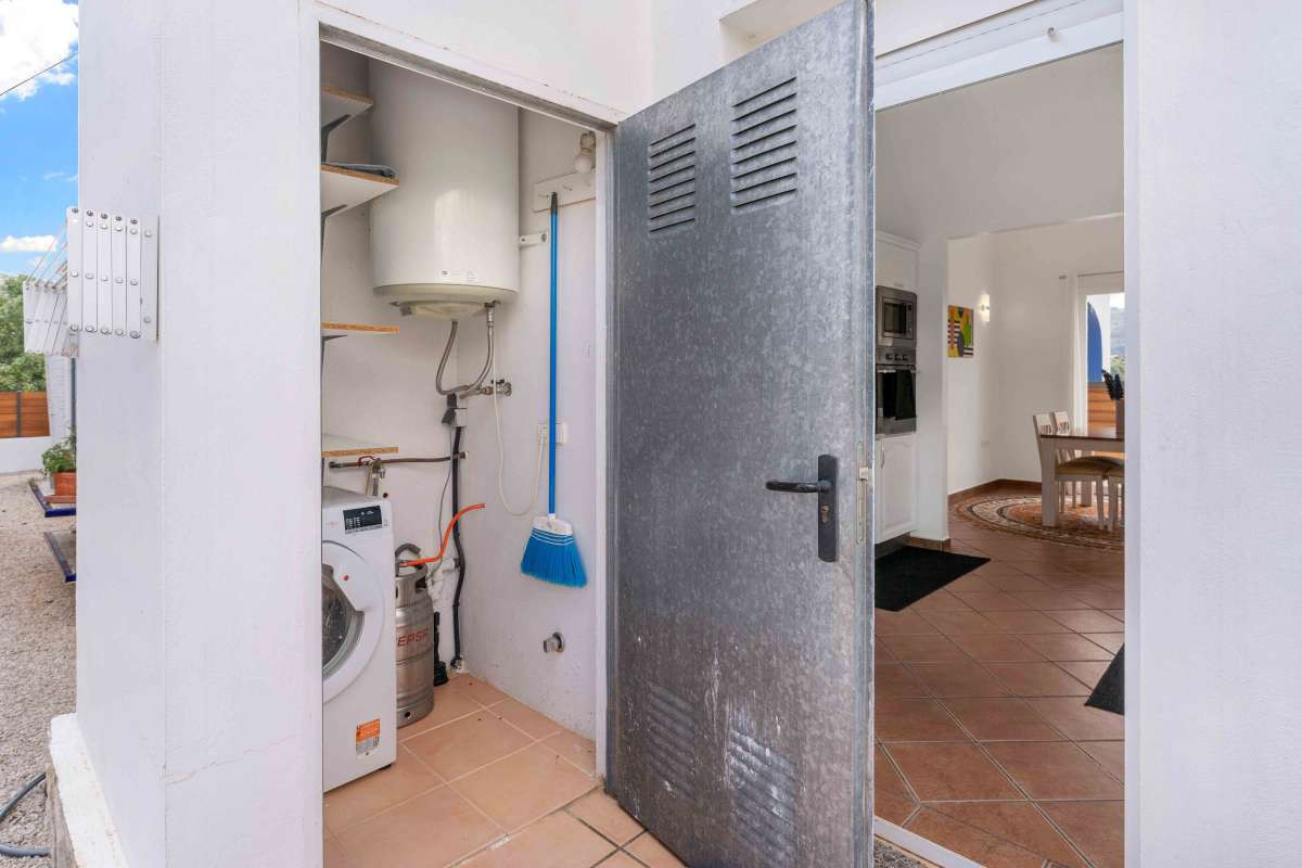 4 Bed Townhouse for sale in Murla Costa Blanca, Alicante, Spain