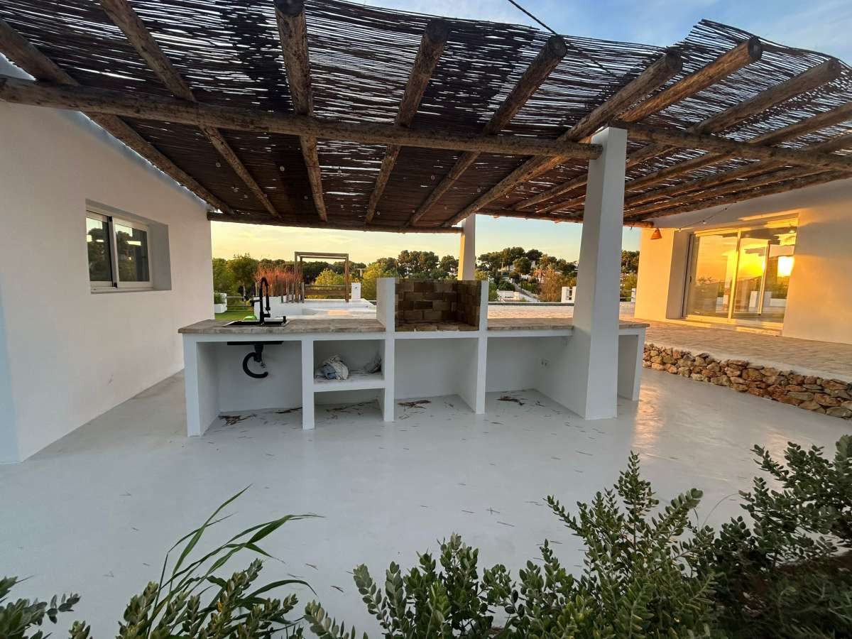 5 Bed Townhouse for sale in Javea Costa Blanca, Alicante, Spain