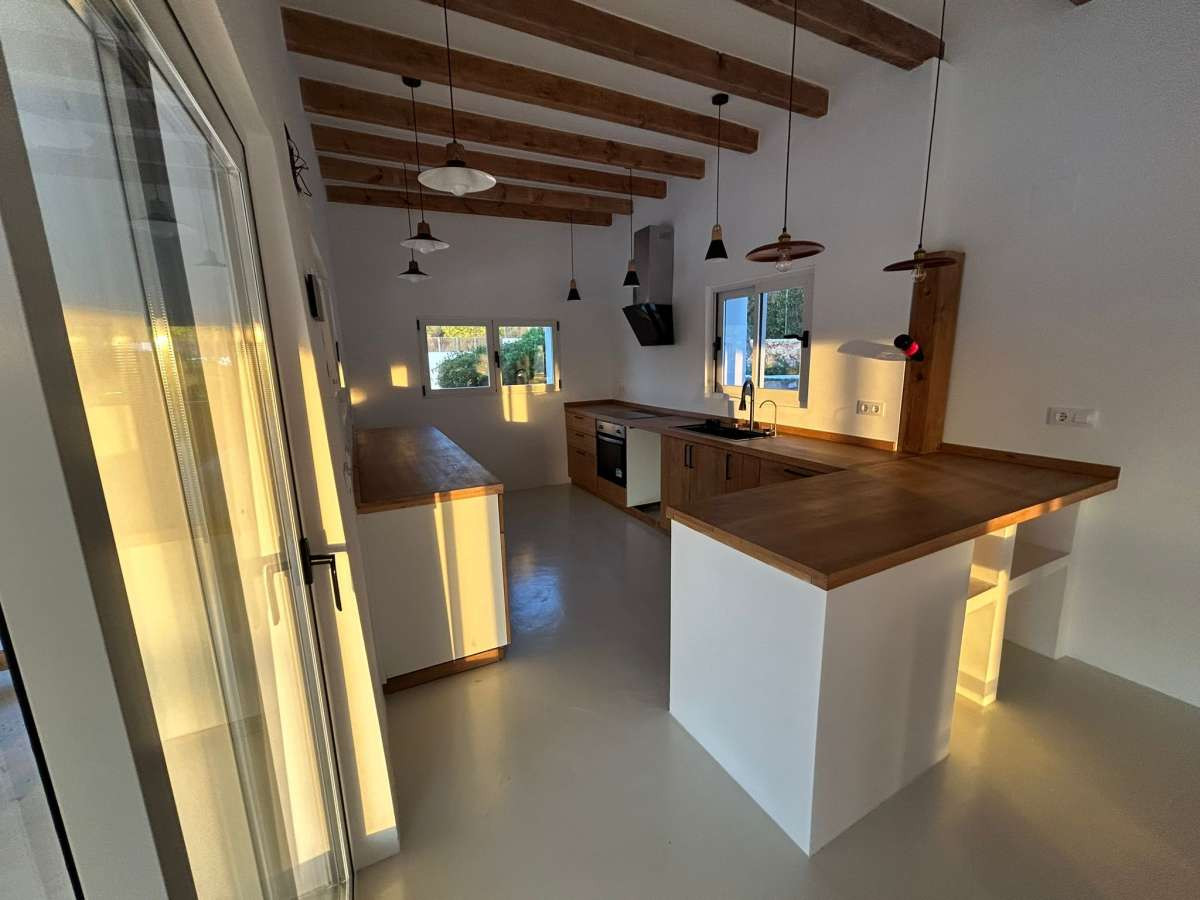 5 Bed Townhouse for sale in Javea Costa Blanca, Alicante, Spain