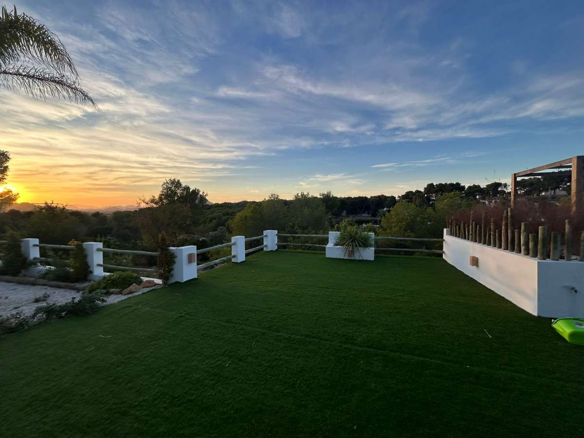 5 Bed Townhouse for sale in Javea Costa Blanca, Alicante, Spain