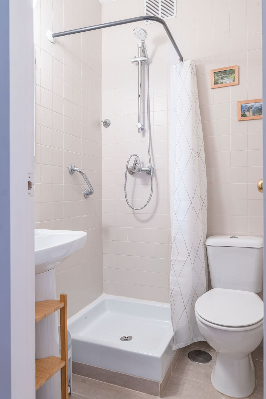 3 Bed Apartment for sale in Benalmadena Costa Costa Del Sol, Málaga, Spain