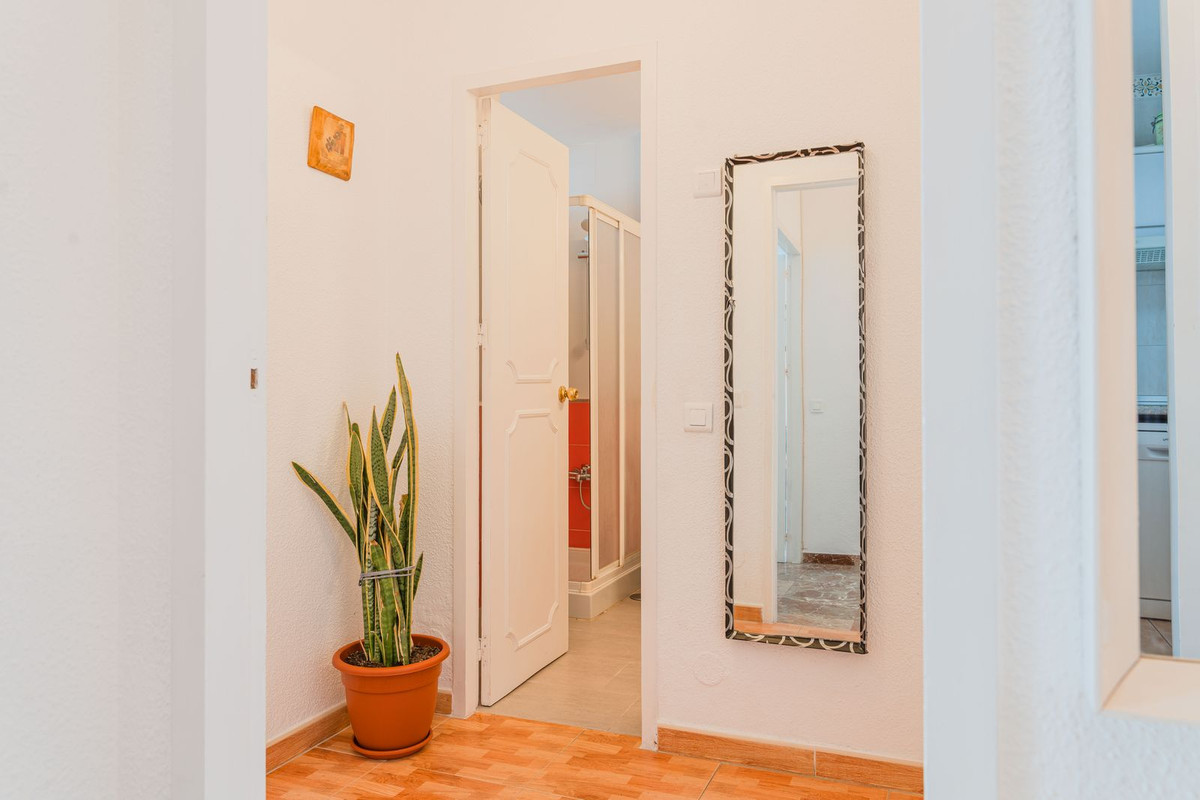 3 Bed Apartment for sale in Benalmadena Costa Costa Del Sol, Málaga, Spain